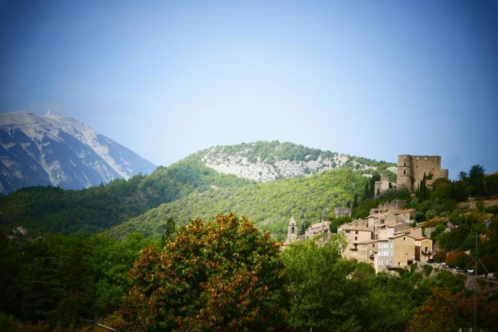 La Vue Est Belle Διαμέρισμα Montbrun-les-Bains Εξωτερικό φωτογραφία