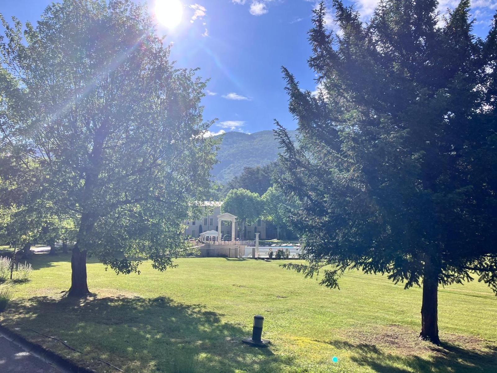 La Vue Est Belle Διαμέρισμα Montbrun-les-Bains Εξωτερικό φωτογραφία